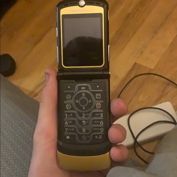 Motorola Razor - Picture 2 of 3